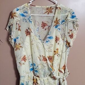 A one-piece casual and dressy dress-short